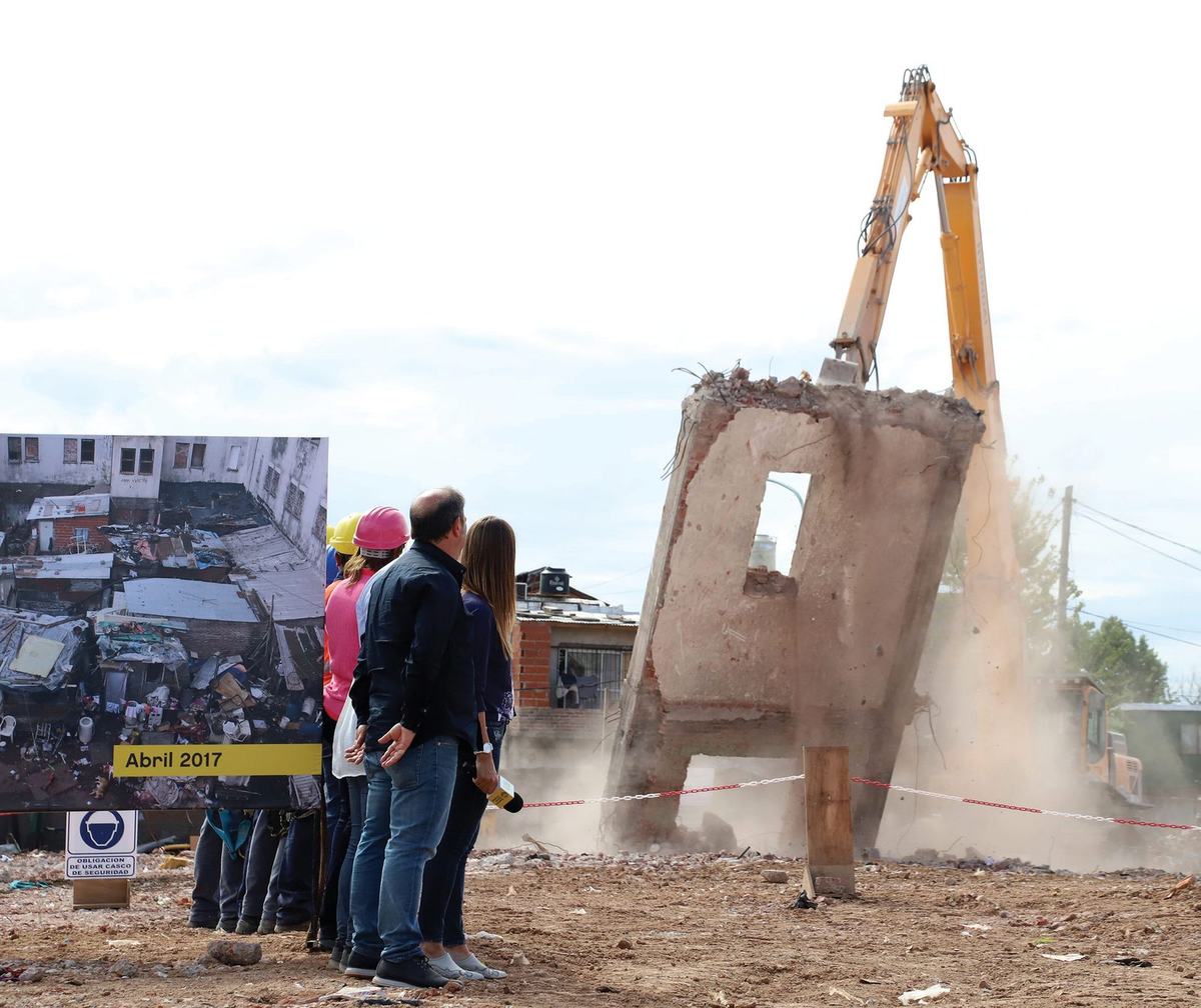 Demolición del Elefante Blanco